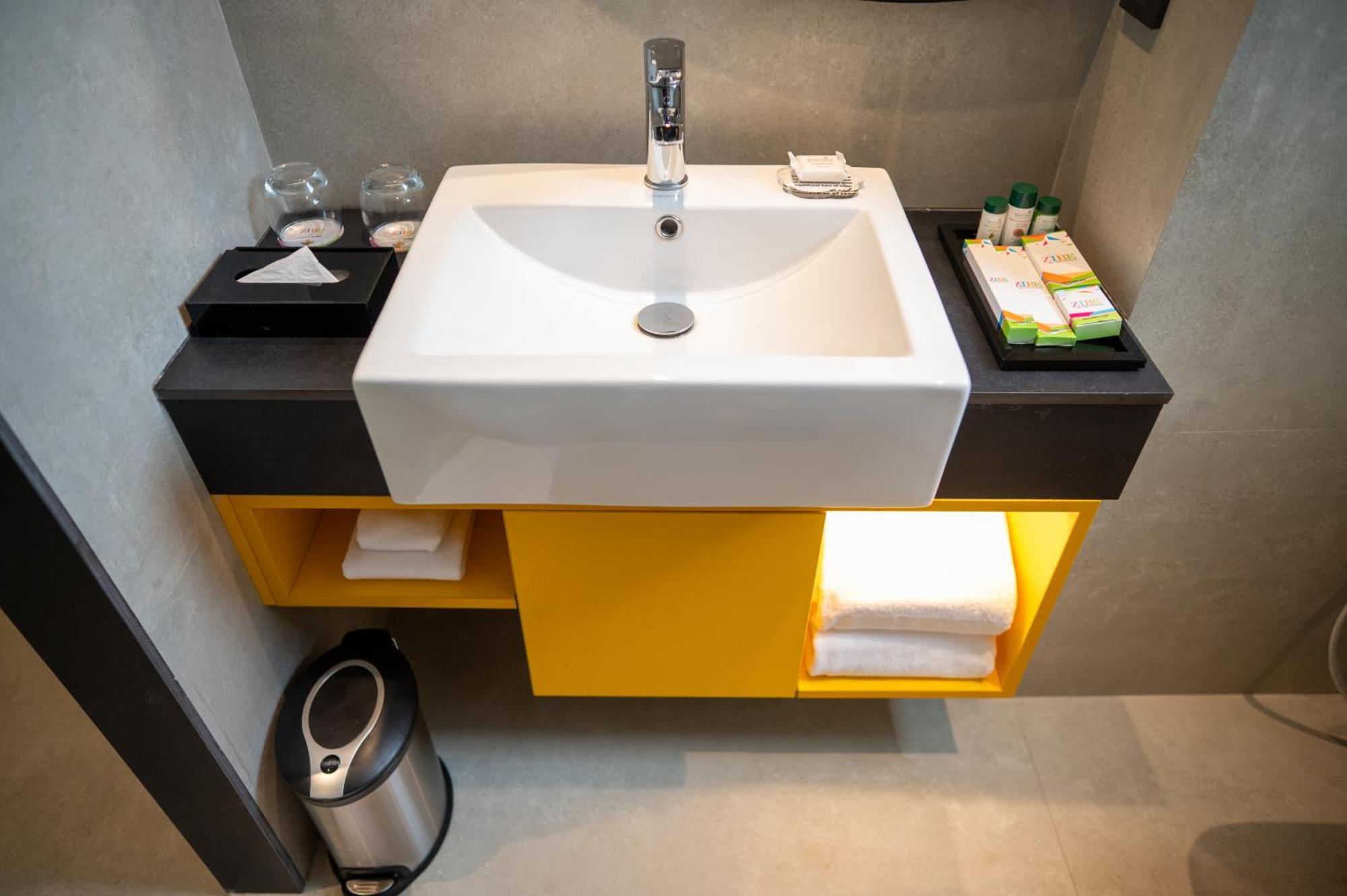 Zibe Luxe Kakinada By Grt Hotels Dış mekan fotoğraf